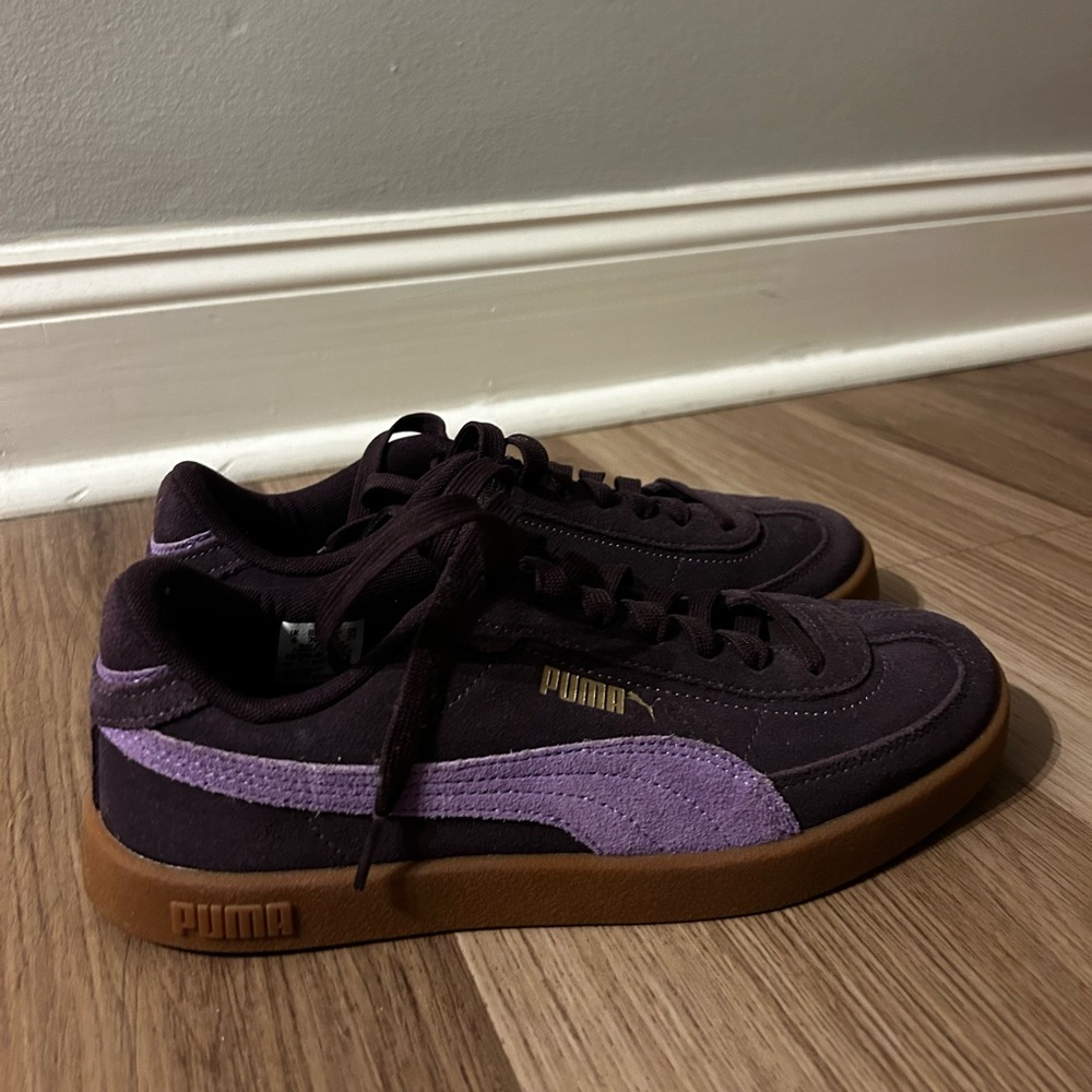 Puma Violet Sneakers